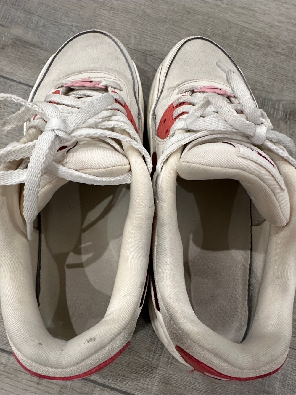 Nike Women’s White, Red & Pink Low-Top Sneakers - Picture 5 of 7